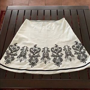 White House Black Market Skirt